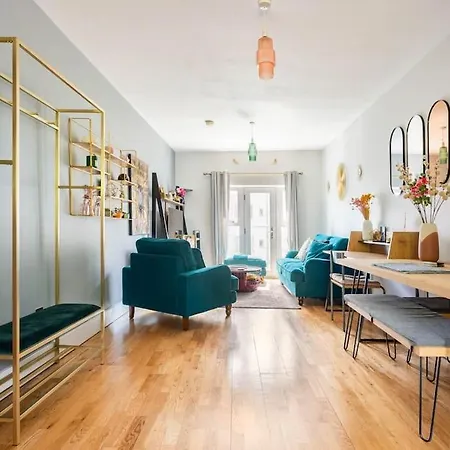 Beautiful & Cosy Harbourside - Free Parking *