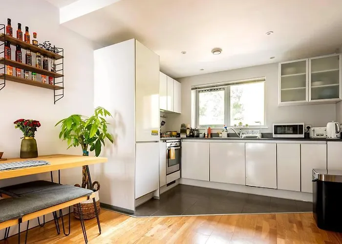 Beautiful & Cosy Harbourside - Free Parking